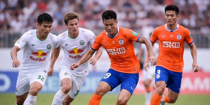 Thống kê trận đấu phản ánh một cục diện cân bằng giằng co